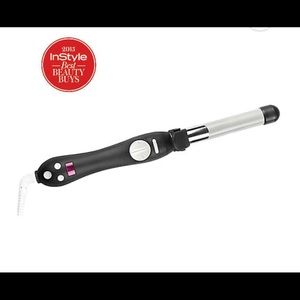 Brand new beachwaver in box never used